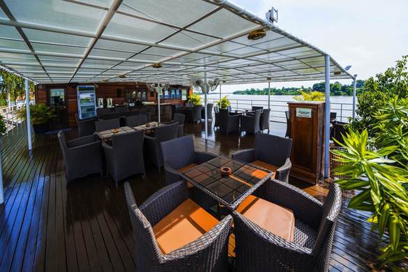 CroisiEurope, RV Indochine, Sun Deck - 2 ©Live Studio.jpg